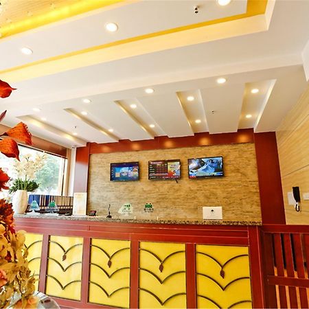 Greentree Inn Bole Wanxianghui Express Hotel Εξωτερικό φωτογραφία