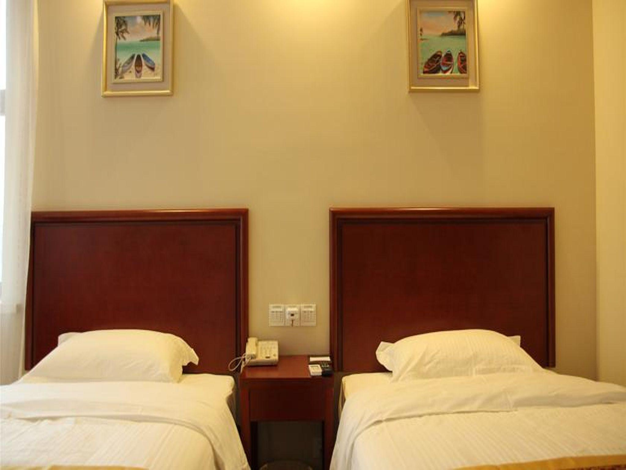 Greentree Inn Bole Wanxianghui Express Hotel Εξωτερικό φωτογραφία