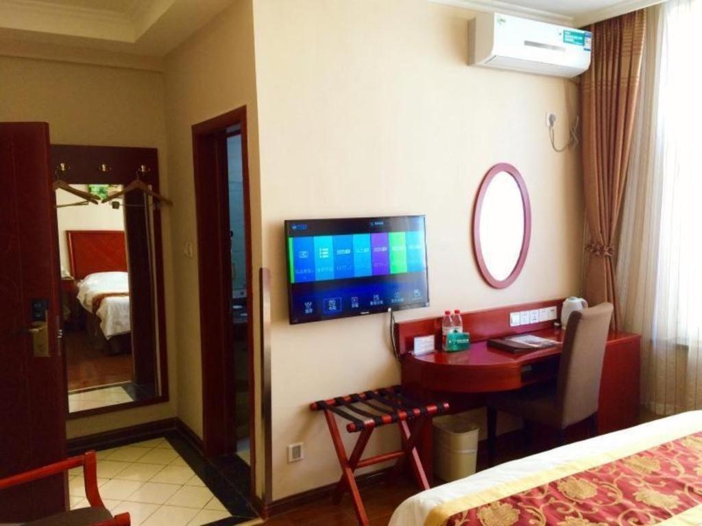 Greentree Inn Bole Wanxianghui Express Hotel Εξωτερικό φωτογραφία
