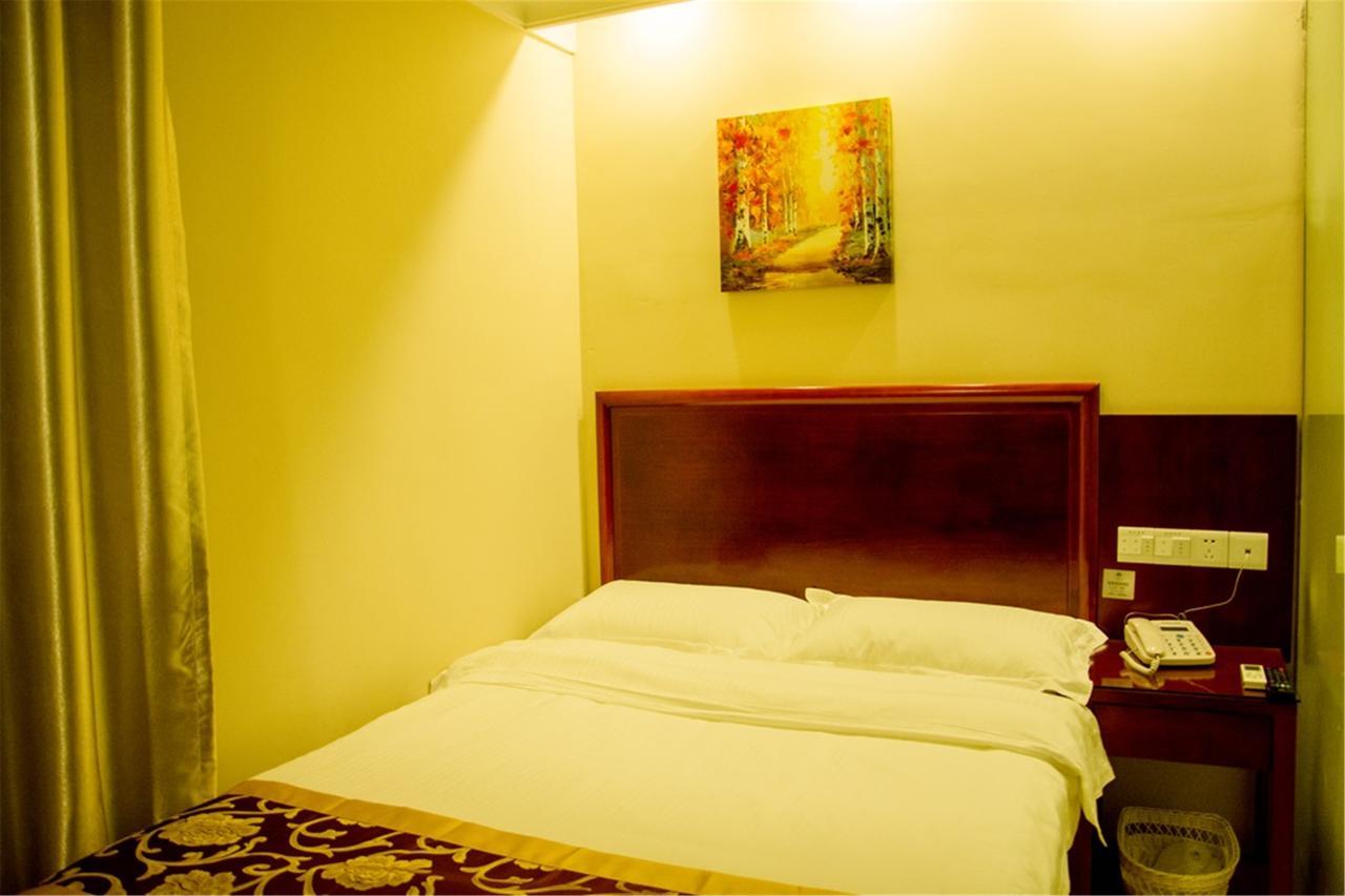Greentree Inn Bole Wanxianghui Express Hotel Εξωτερικό φωτογραφία